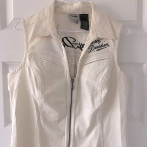 Harley-Davidson sleeveless zip up jean shirt. Like new!  Size L